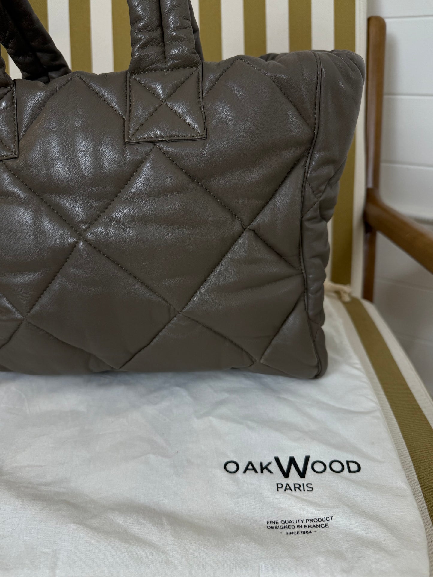 OakWood Quilted Leather Bag