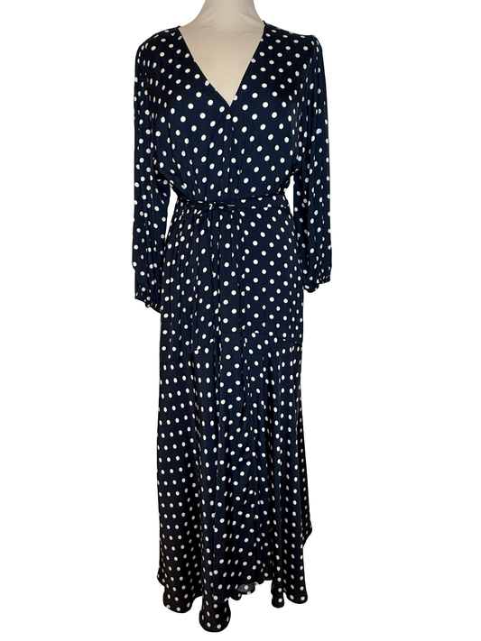Essential Antwerp Wrap Dresss